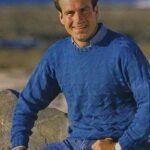 Мужской жакет с карманами